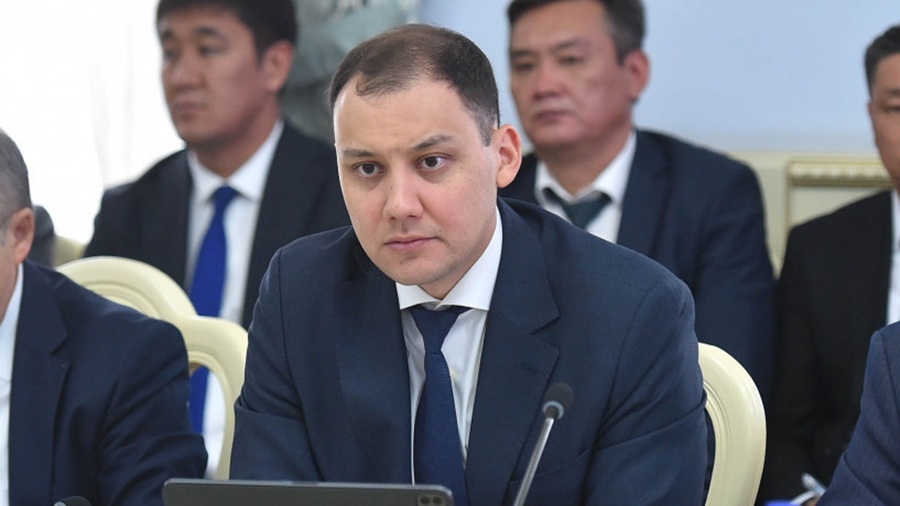 УКМК кадрларынан Азамат Осмонов таза сакталып калдыбы?