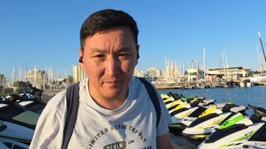 Жалгыз Самат Кушбекке жооп бере албаган министрликтин ишмердиги таңгалдырууда