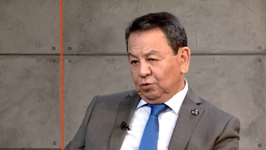 Генерал Өмүрбек Суваналиевдин популярдуулугу өсө баштады